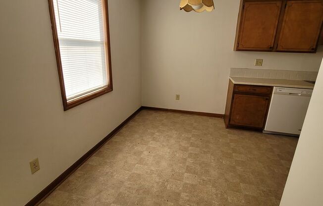 2 BR 2 Bath Townhome in The Arbors