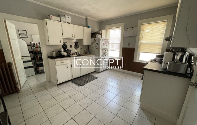 11 PARSON ST