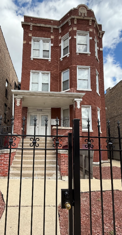 1105 S RICHMOND ST
