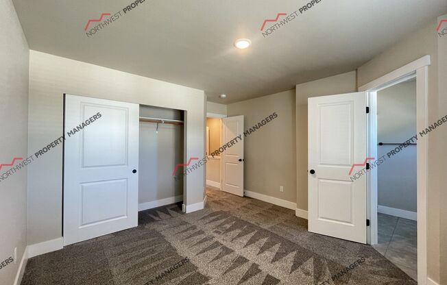 2 beds, 2.5 baths, 1,069 sqft, $1,695, Unit #U-11