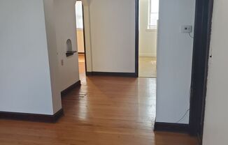 1 bed, 1 bath, 700 sqft, $675, Unit Apt 1