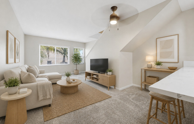 4131 Front St / 121 W Montecito Way
