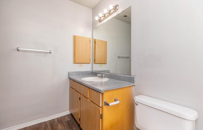 1 bed, 1 bath, 616 sqft, $890