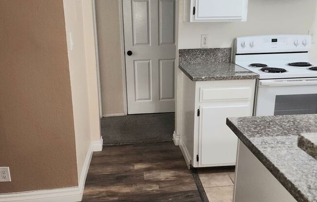 1 bed, 1 bath, 575 sqft, $1,800, Unit # 114