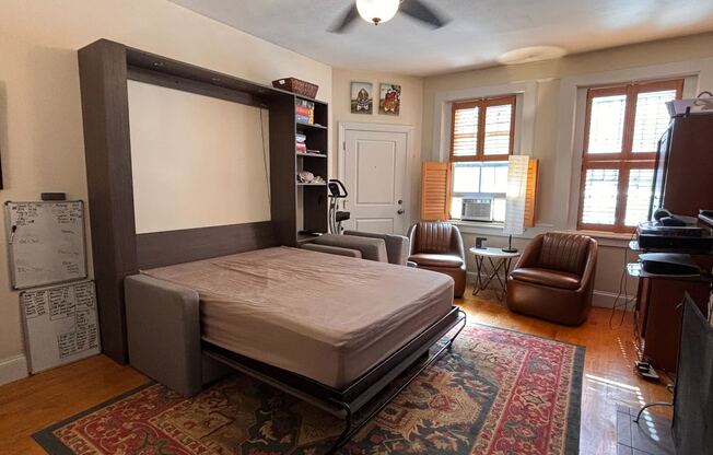 Studio, 1 bath, 394 sqft, $3,000, Unit 2