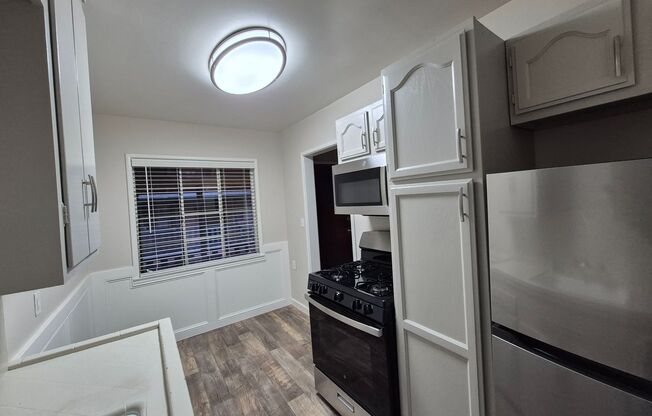 1 bed, 1 bath, $1,510, Unit 11B