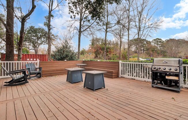 Studio, 1 bath, 329 sqft, $1,000, Unit 345
