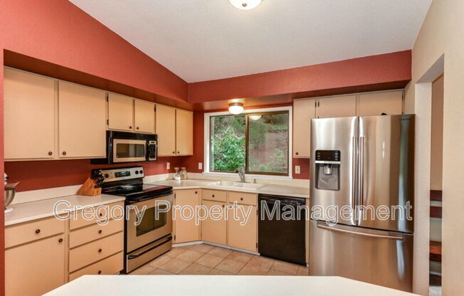6600 119th Ave SE