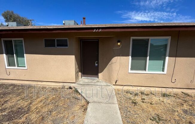 3 beds, 2 baths, 1,200 sqft, $1,650