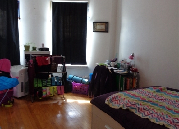 1371 COMMONWEALTH AVE