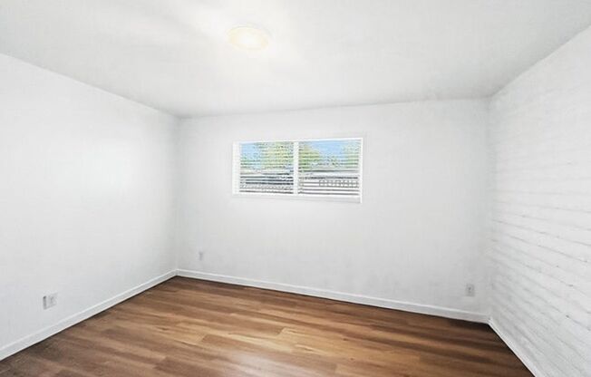 Welcome Home To Coronado Square!