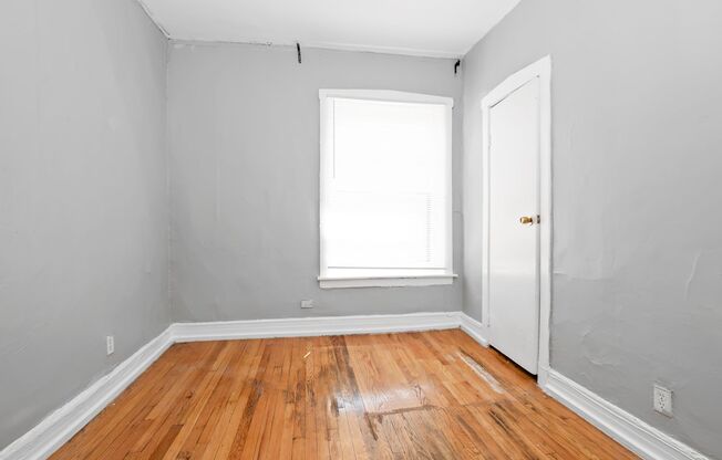2 beds, 1 bath, 1,000 sqft, $1,895, Unit 4236 - 3E