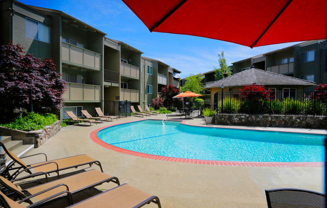 Welcome Home to Town House Plaza Apartments