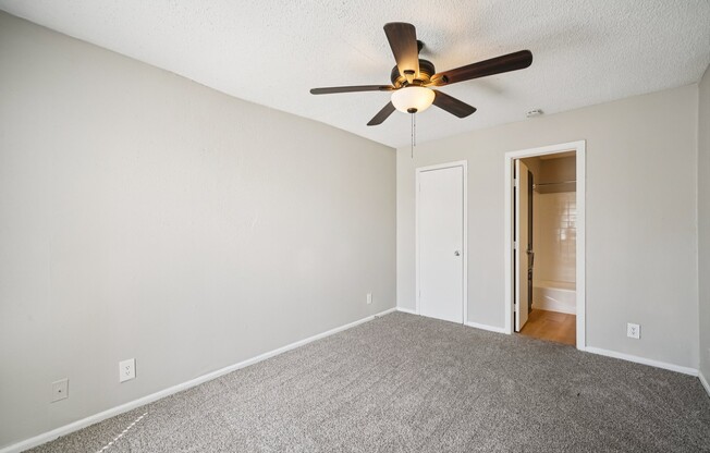 Studio, 1 bath, 483 sqft, $600