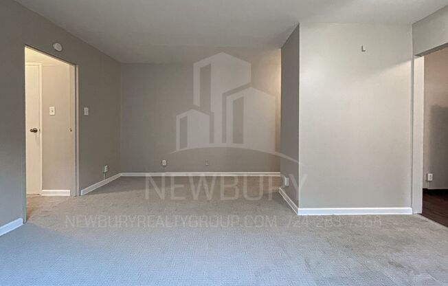 1 bed, 1 bath, 564 sqft, $725, Unit T 10