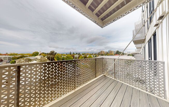 2 beds, 1 bath, 850 sqft, $2,745, Unit 411