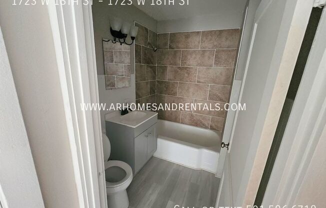 3 beds, 1 bath, 1,176 sqft, $950