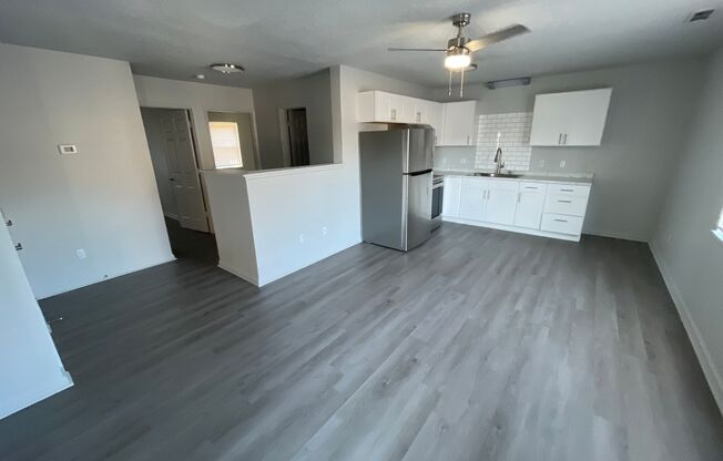 2 beds, 1 bath, 865 sqft, $950, Unit 3344-08