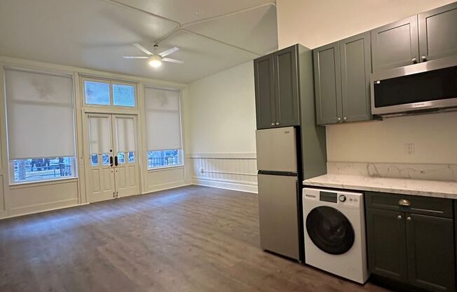 Studio, 1 bath, 166 sqft, $2,195, Unit 111