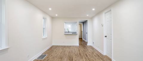 857 N AVE