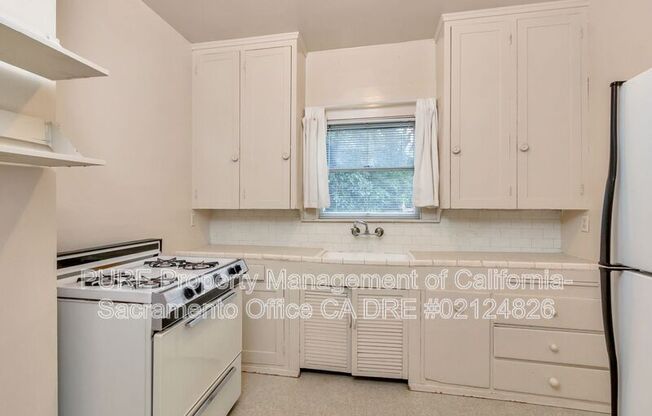 1 bed, 1 bath, $1,895