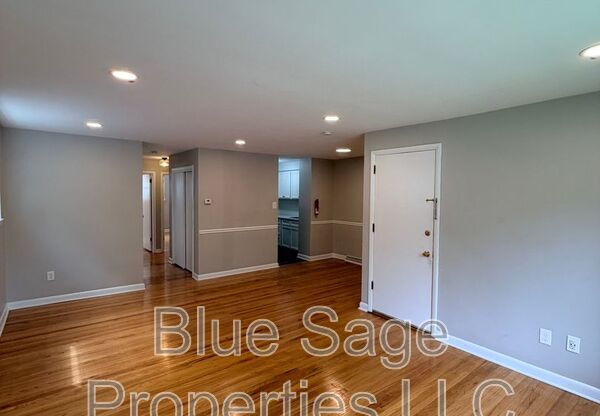 4424 BLOOMFIELD AVE