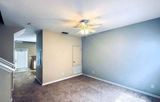 8772 DANFORTH DR