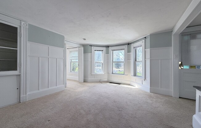2 beds, 1 bath, 1,100 sqft, $2,200, Unit 231