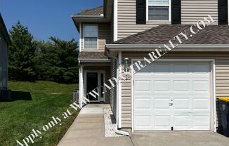 3 beds, 3 baths, $1,895