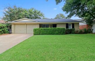 4808 Bonnell Ave.