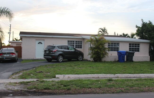 3-Bed, 2-Bath Single-Family Home in Hollywood!