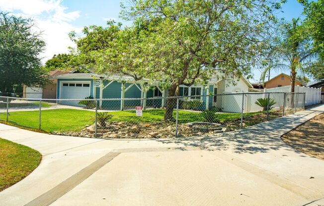 8644 Frankfort Street- Fontana CA 92336 3BR 2BTH 2 Car Garage For Rent