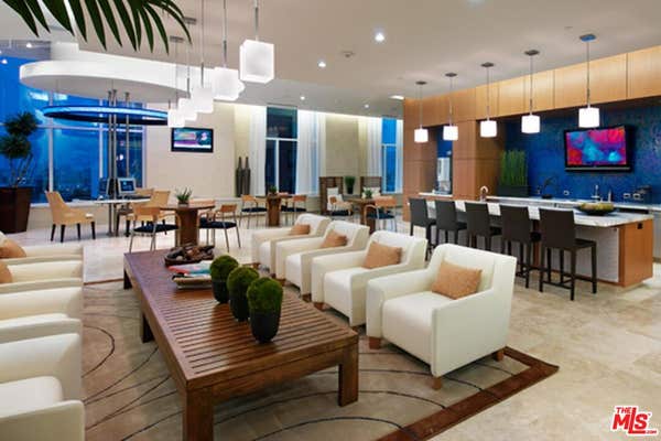 1 bed, 1 bath, 843 sqft, $2,799, Unit 1605