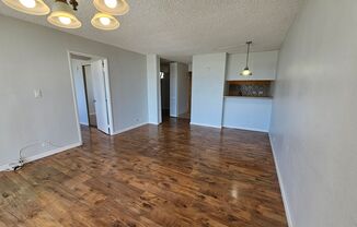 Bright 2-Bedroom Condo with Lanai
