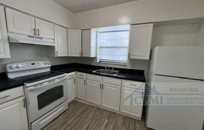 2 beds, 1 bath, 848 sqft, $1,795, Unit 6