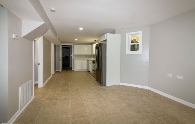 Recently Renovated 2 Bed, 1 Bath Residence