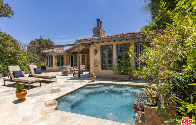 15401 BROWNWOOD PL