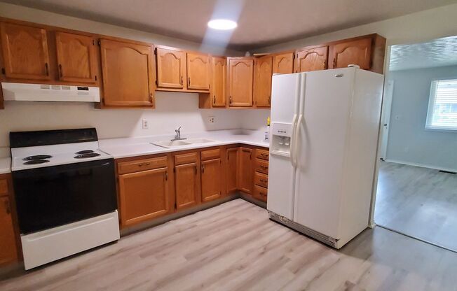 3 beds, 1 bath, $1,500