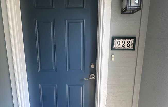 Blue Heron Townhome - Split Level 2 Bedroom located near Winslow