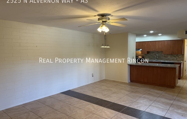 2525 N ALVERNON WAY #B7