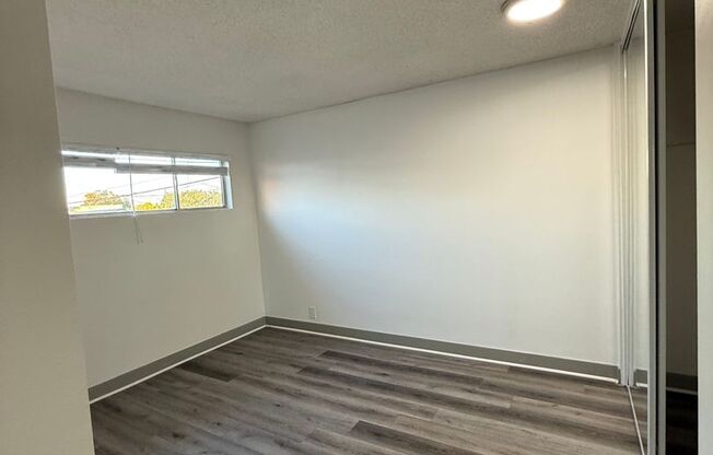 766 Loma Ave