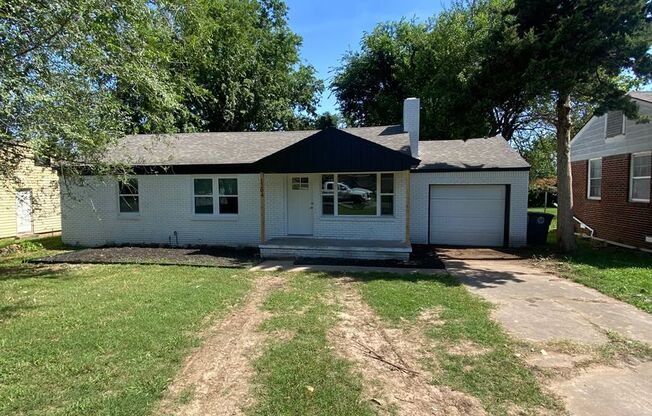 Gorgeous 3 Bed, 2 Bath Home with Modern Upgrades!