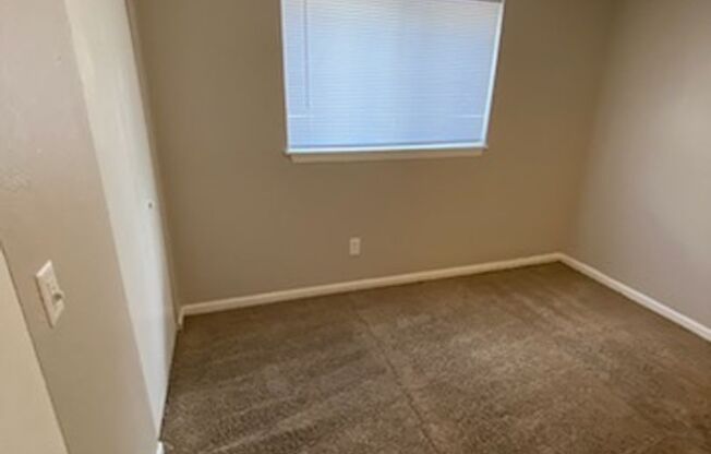 1 bed, 1 bath, 636 sqft, $710, Unit 507-107