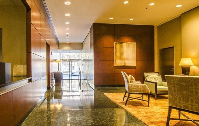 1 bed, 1 bath, 725 sqft, $4,000, Unit 701