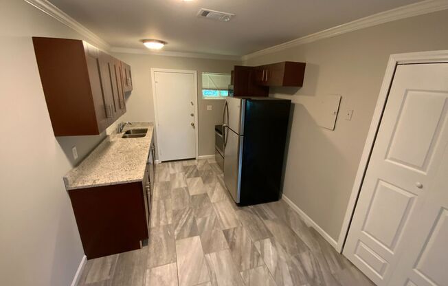 Candler Park Apartments