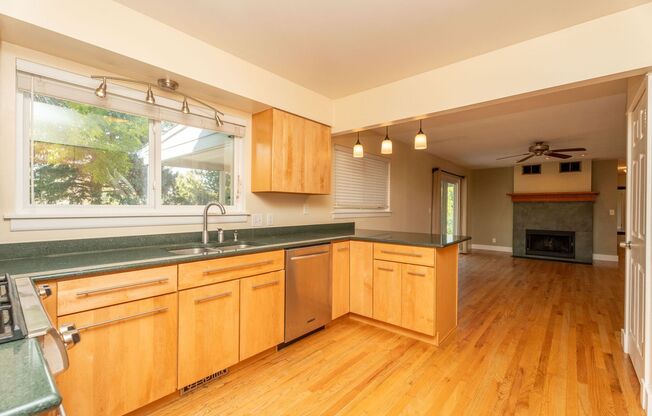 PRICE REDUCTION FOR IMMEDIATE MOVE IN - 4 bed 2.5 bath freshly renovated home West Fort Collins