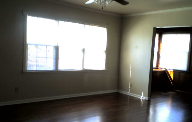 119 E 26 ST