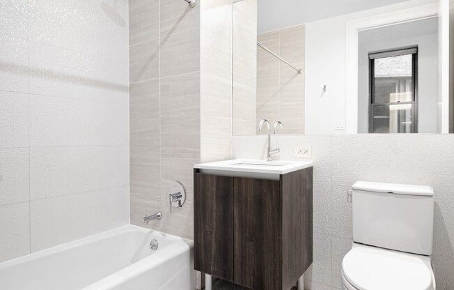 1 bed, 1 bath, $4,300, Unit 8C