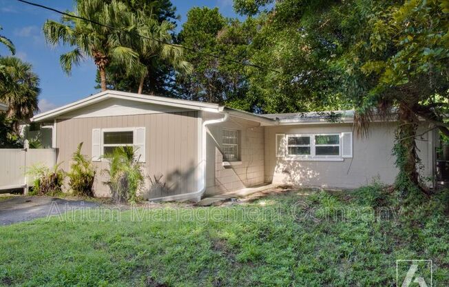 1128 LATTA LN
