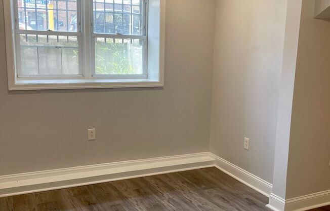 2 beds, 2 baths, 1,000 sqft, $1,695, Unit B1